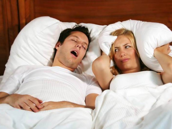 Почему лучше спать раздельно со своей второй половиной